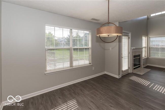 Building Photo - 9361 Eden Woods Ct