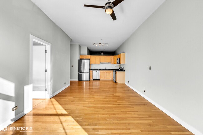 Building Photo - 1 S Leavitt St