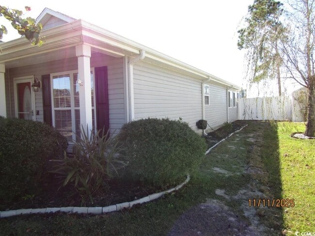 Building Photo - 132 Carolina Pointe Way