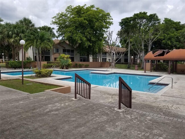 Building Photo - 13952 SW 91st Terrace