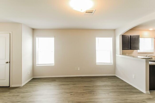 Building Photo - 2453 Bull Trout Dr