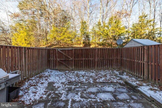 Building Photo - 6808 Compton Valley Pl