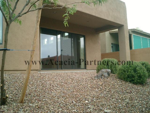 Building Photo - Large home in Red Adobe Pass
