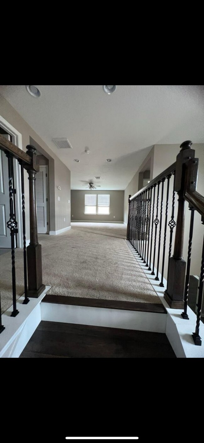 Building Photo - 1638 Highbanks Cir
