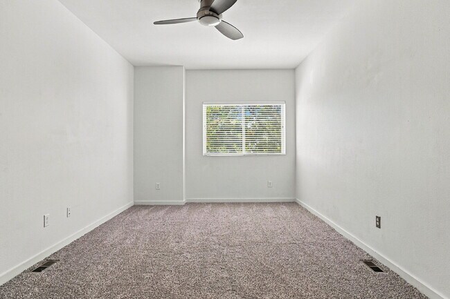 Building Photo - $4,015.95 with $300 Off The First Month's Rent, 3 Beds - 3.5 Baths, Single-Family Home in Denver ...