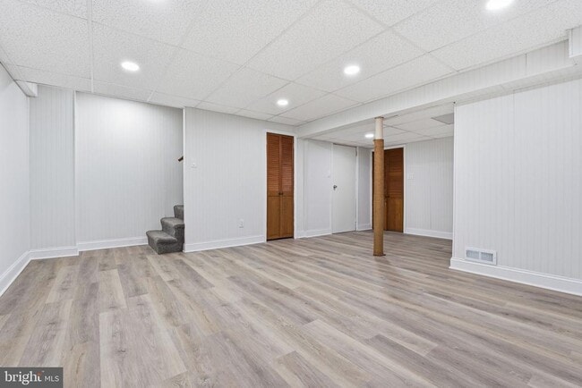 Building Photo - 182 Cherrydell Rd