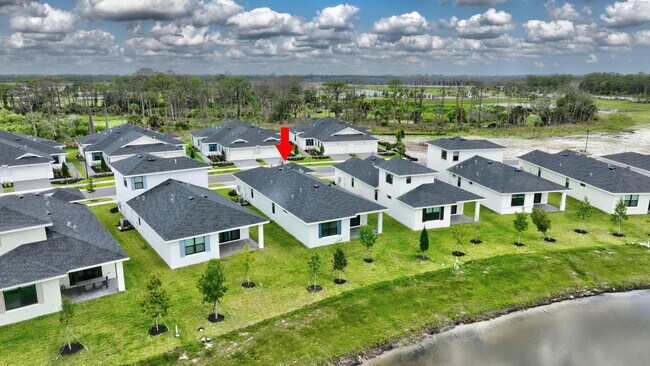Building Photo - 10644 NW Wilgrove Lane