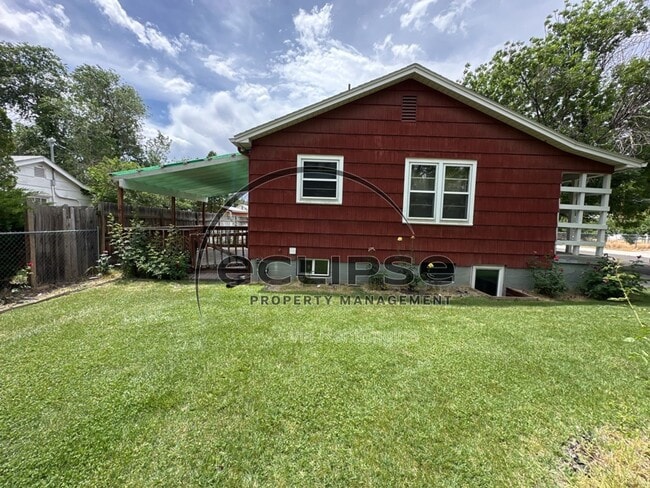 Building Photo - 1741 Ouray Ave