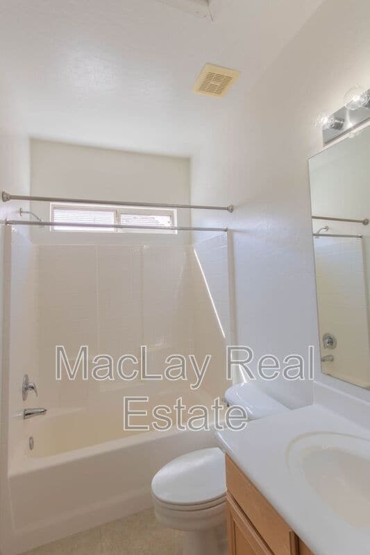 Building Photo - 16828 S Blue Ct