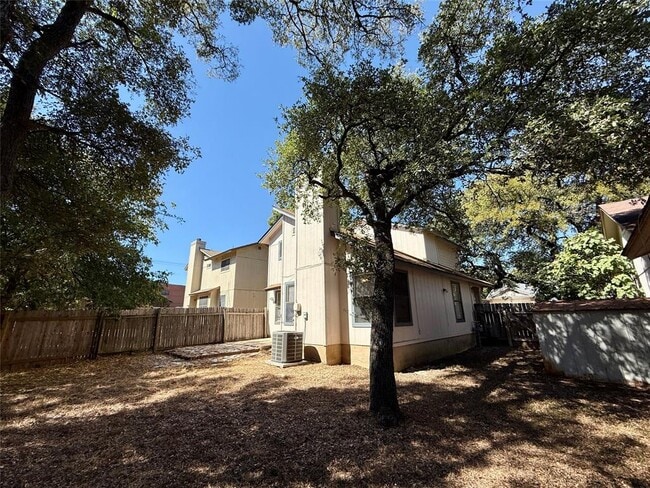 Building Photo - 12803 Humphrey Dr