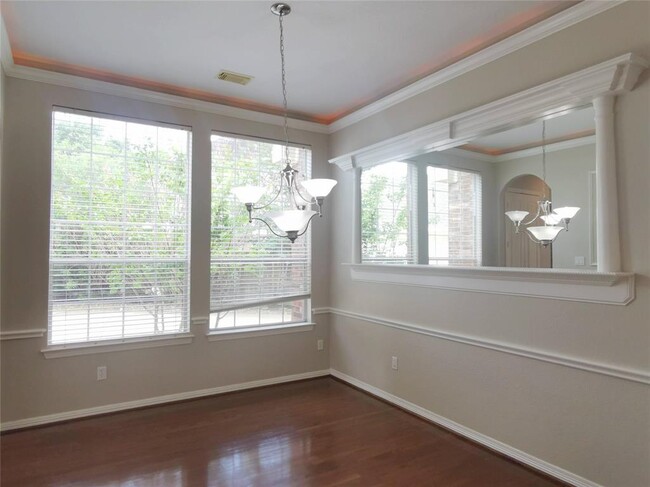Building Photo - 2911 Weatherford Ct