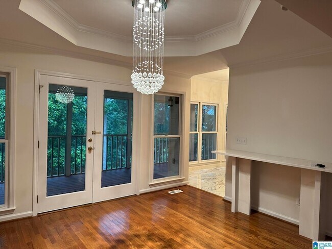 Building Photo - 2512 Christie Cir