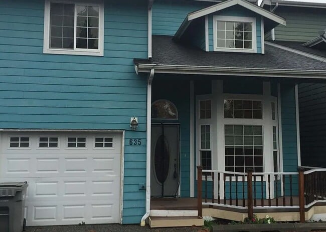 Primary Photo - Burlington 3 Bed 2.5 Bath