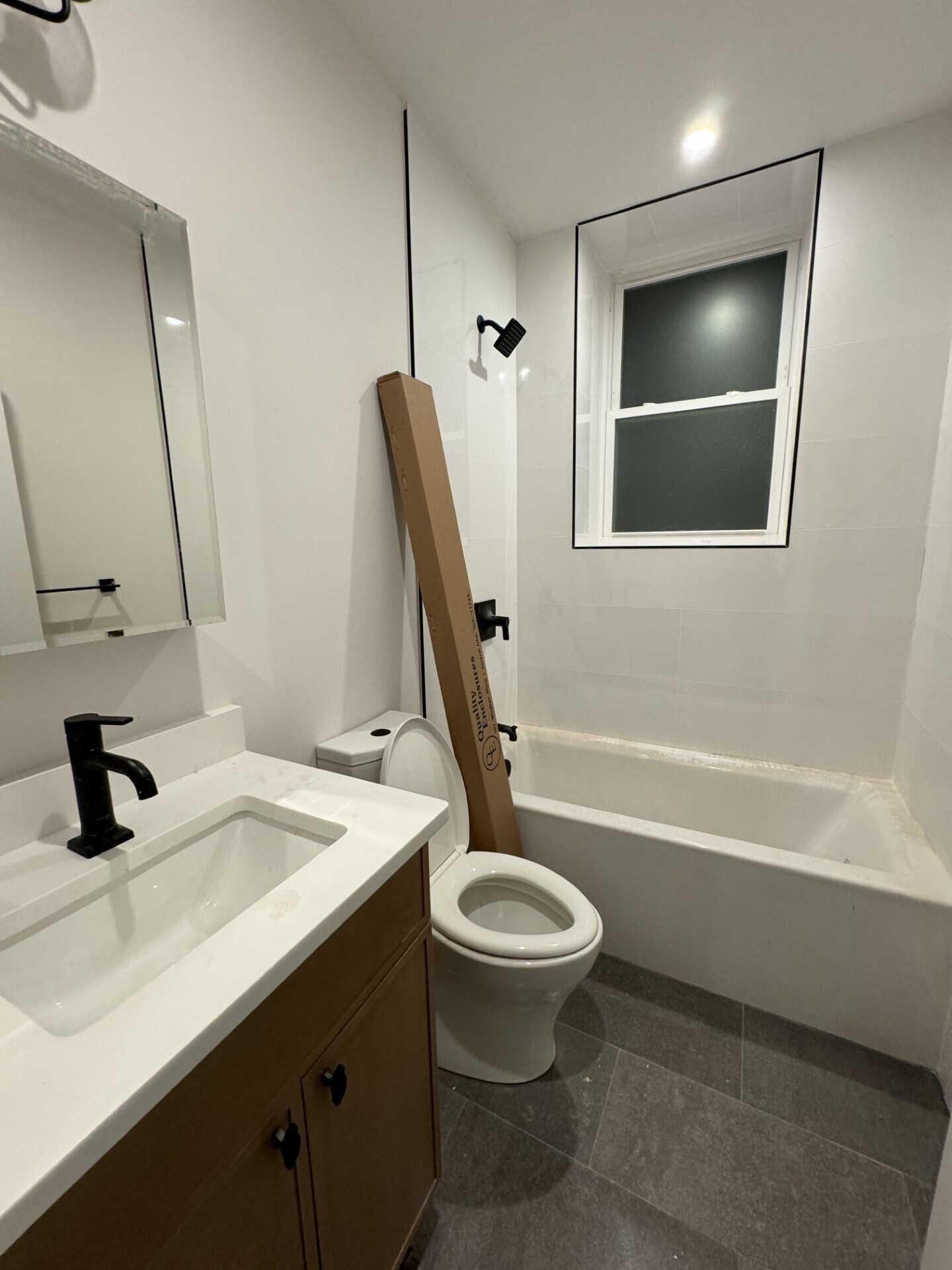 Building Photo - 162 Allston St