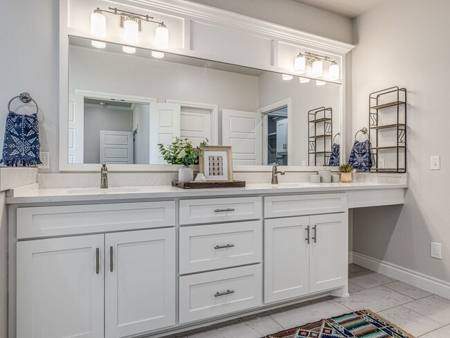 Building Photo - Pool + Deer Creek Schools + 4 bedrooms + 3 car garage + Bonus Room