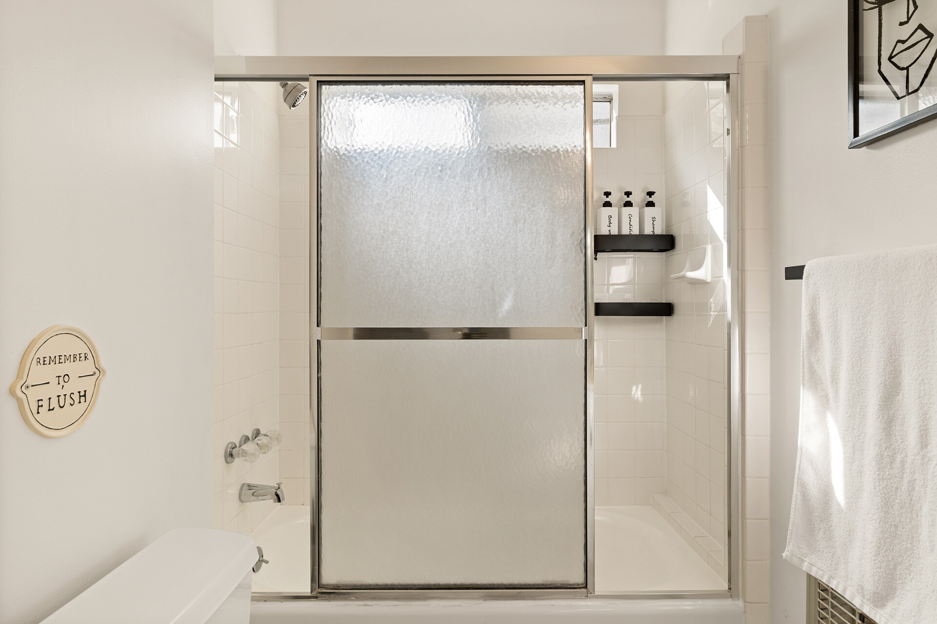 Building Photo - 1169 Amherst Ave