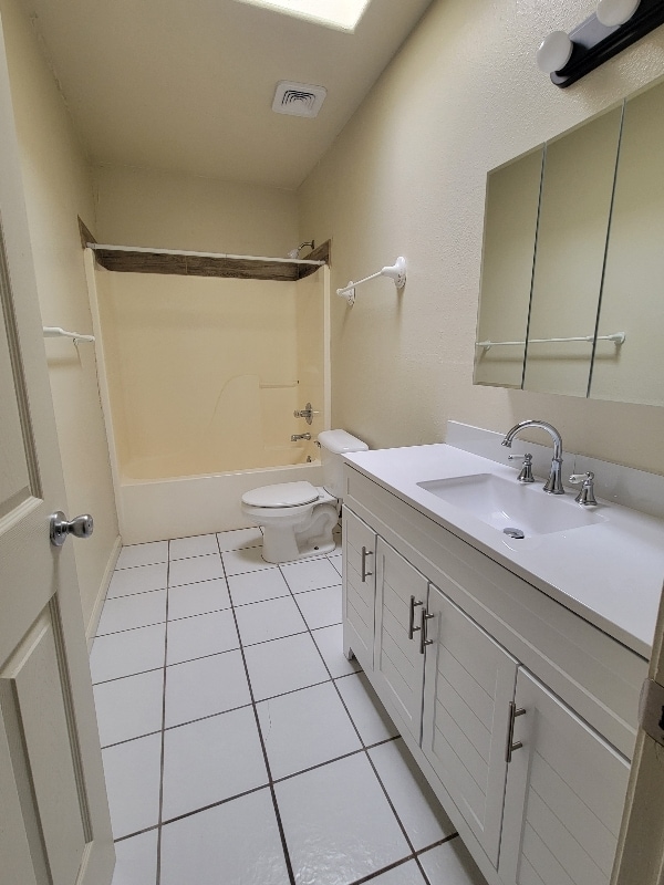 Building Photo - 3805 E Glenn St