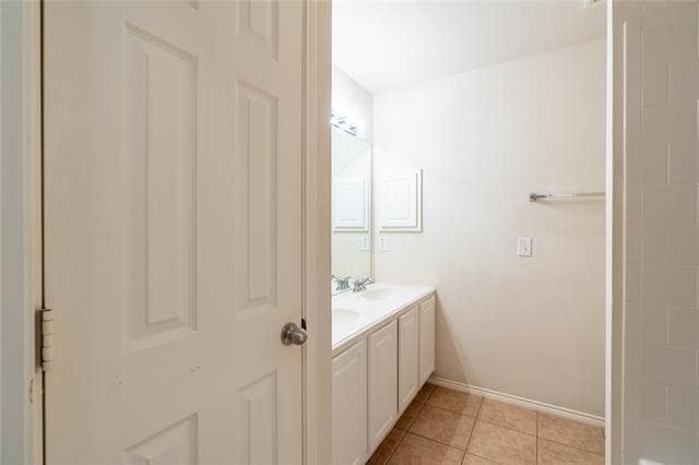 Building Photo - 2505 Monroe Dr