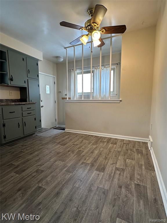 Building Photo - 21624 Winshall St