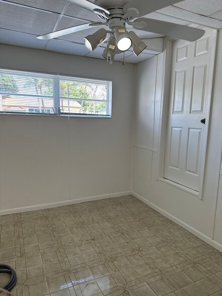 Building Photo - 4360 SW 2nd Ter