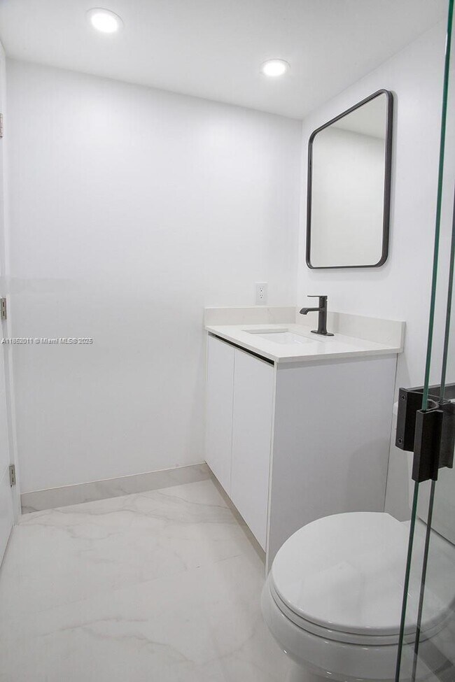Building Photo - 13250 SW 7th Ct