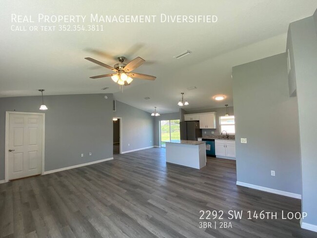 Building Photo - Desirable SW Ocala Neighborhood 3/2/2 **WO...