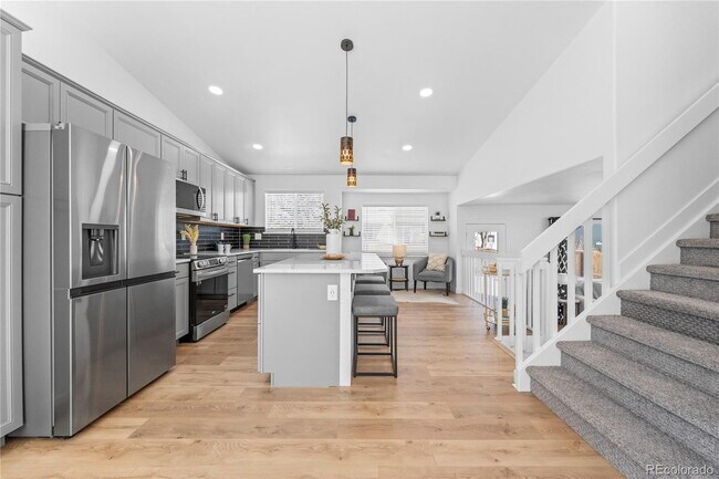 Building Photo - 4865 Apollo Bay Dr