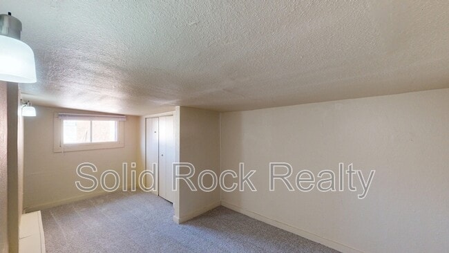 Building Photo - 3137 W Kiowa St