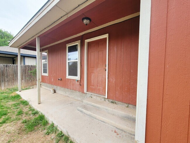 Building Photo - 110 82nd St