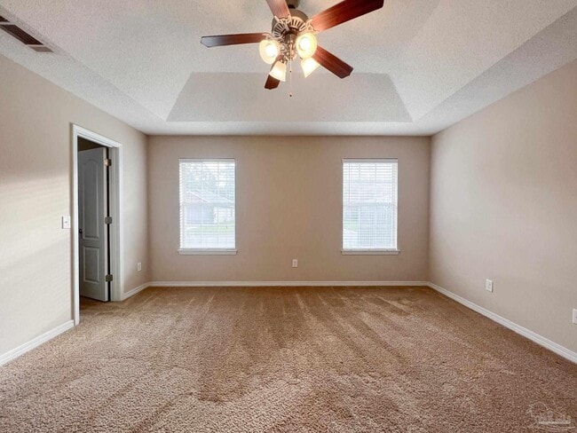 Building Photo - 705 Mozingo Ln