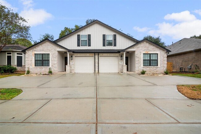 Building Photo - 13018 Walden Rd