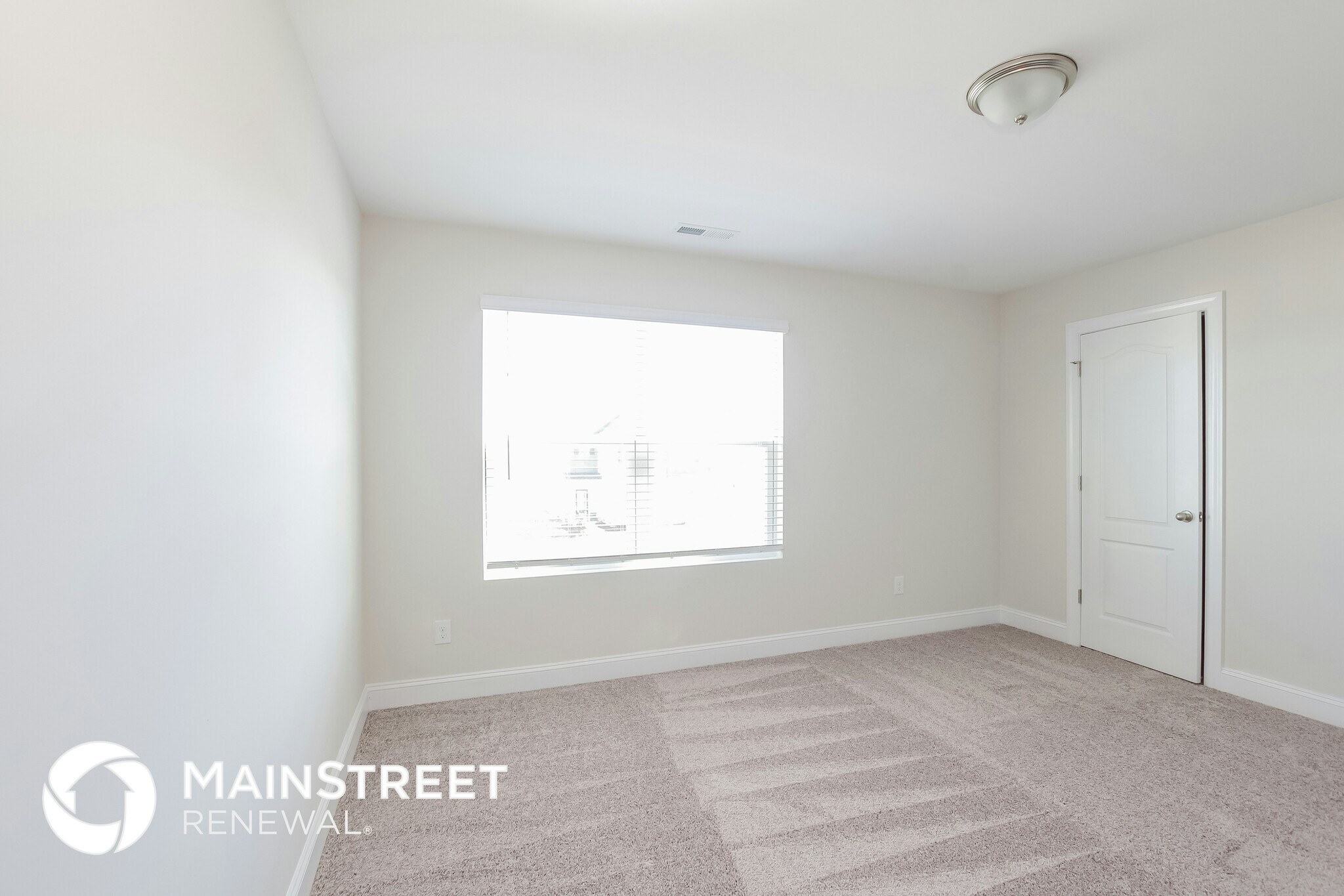 Building Photo - 2139 Vecchio Dr