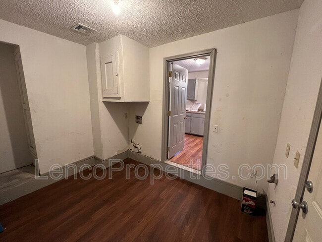 Building Photo - 5221 Brookdale Dr