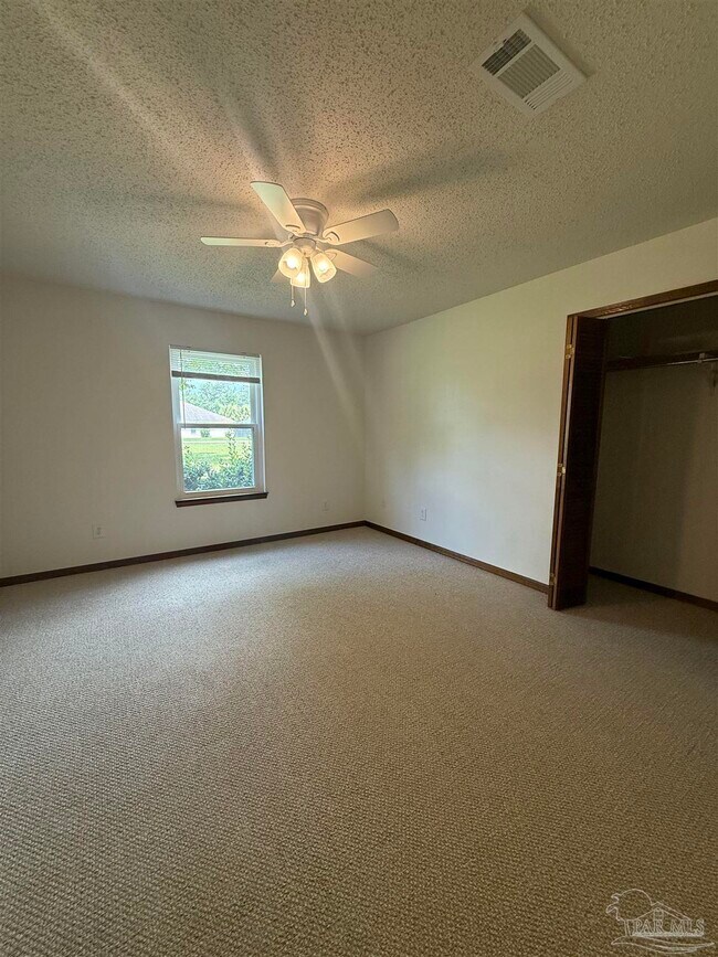 Building Photo - 6200 Jays Way