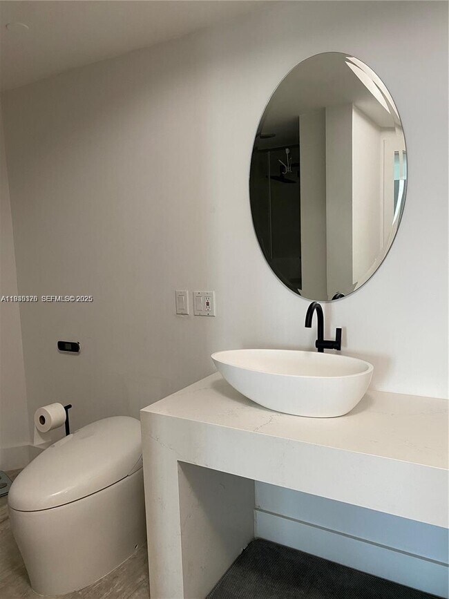 Building Photo - 4779 Collins Ave