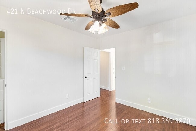 Building Photo - 421 N Beachwood Dr