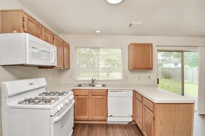 Building Photo - 17210 Colony Creek Dr