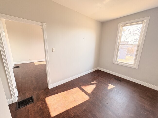 Building Photo - 6655 Garner Ave