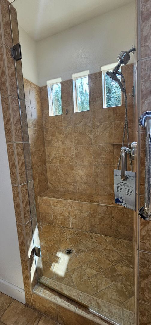 Building Photo - 5 Bed 4 bath 3 car garage Southwest Vistas FOR RENT