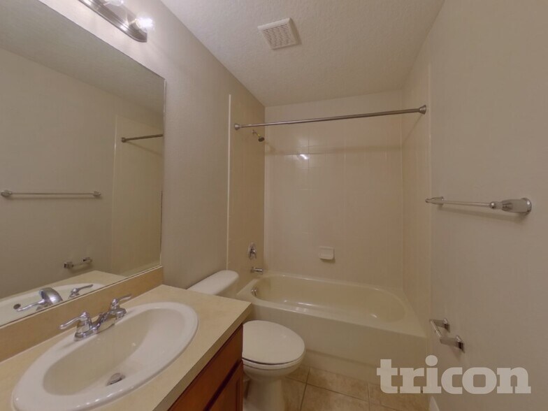 Building Photo - 3408 Heath Dr