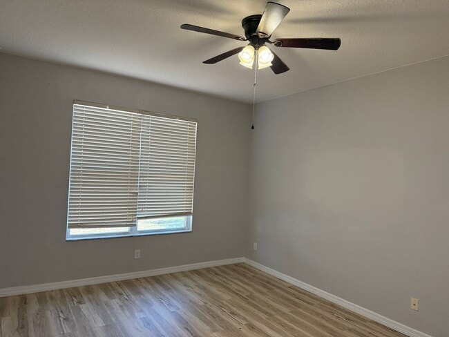 Building Photo - Single Family Home in Clermont