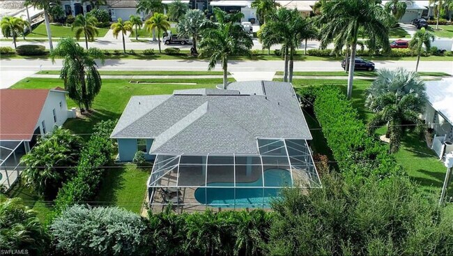 Building Photo - 5239 Sands Blvd