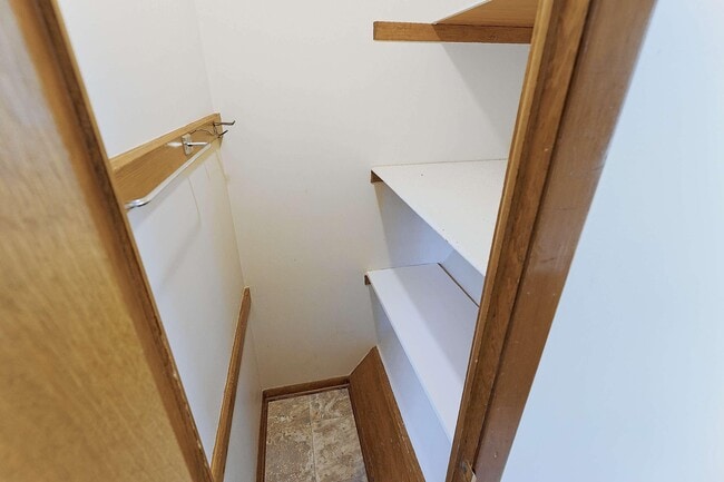 Building Photo - 375 S 44th St