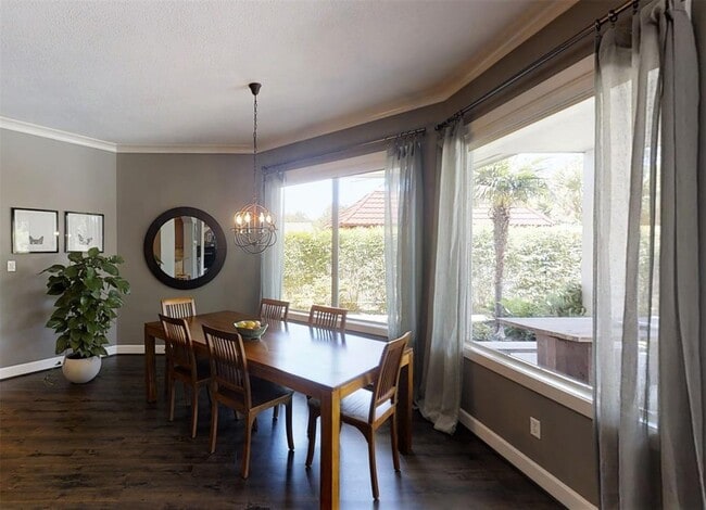 Building Photo - 1807 Sparrows Ridge