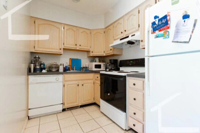 Building Photo - EXTREMELY NICE 6 BED 3BATH IN ALLSTON