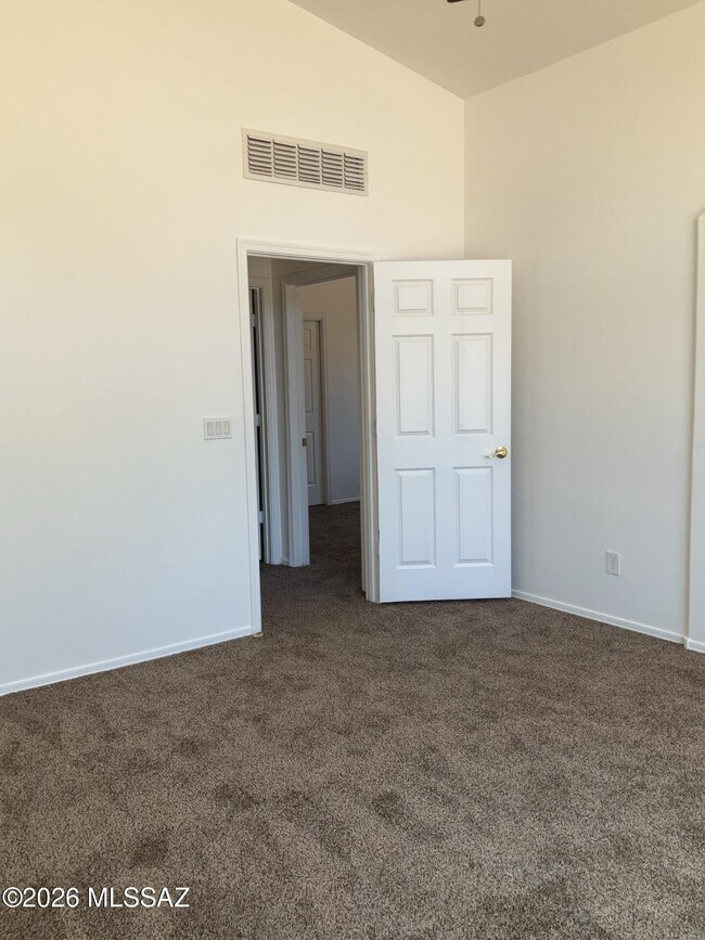 Building Photo - 3595 S Desert Promenade Rd