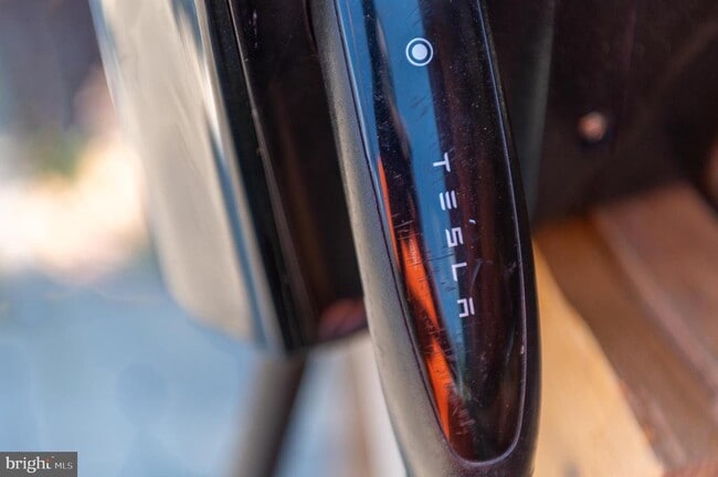 Building Photo - 1631 Montello Ave NE