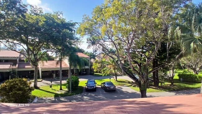 Primary Photo - 3851 Estepona Ave