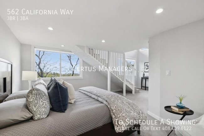Building Photo - 562 California Way