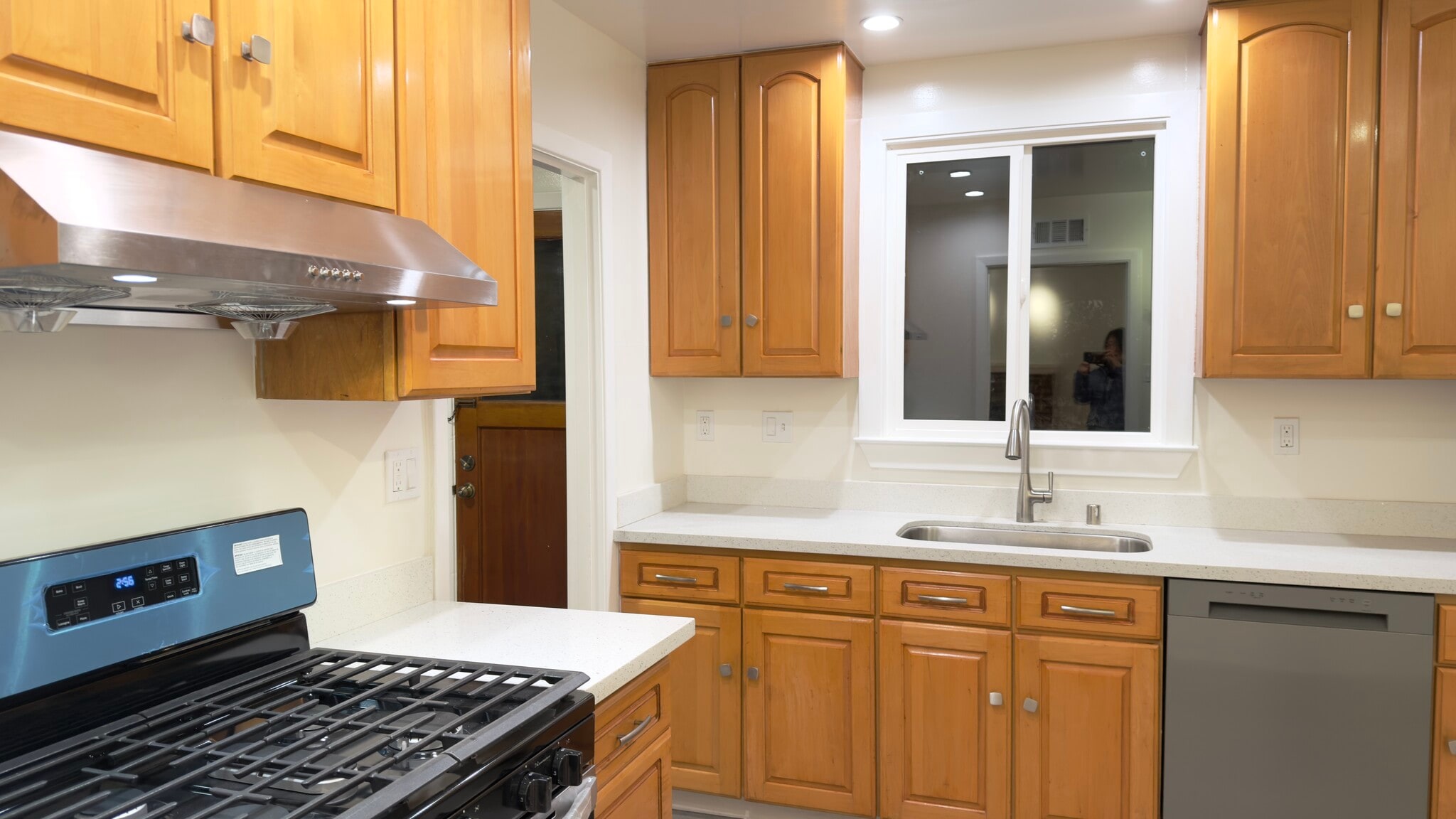 Building Photo - 1632 Albemarle Way